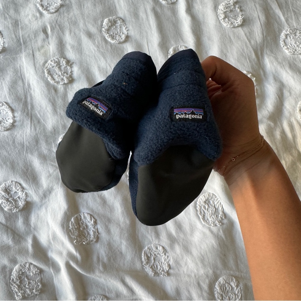 Patagonia infant booties